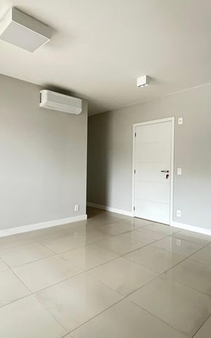 Apartamento para alugar com 75m², 2 quartos e 1 vagaSala 