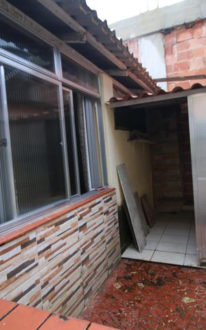 Casa para alugar com 70m², 1 quarto e sem vagaCanil