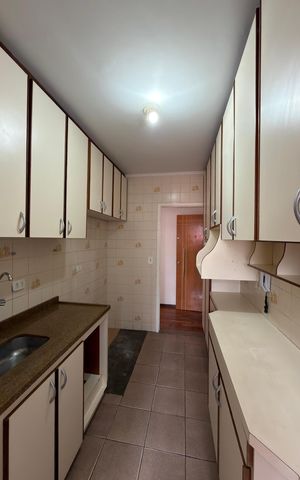 Apartamento para alugar com 70m², 2 quartos e 1 vagaCozinha 
