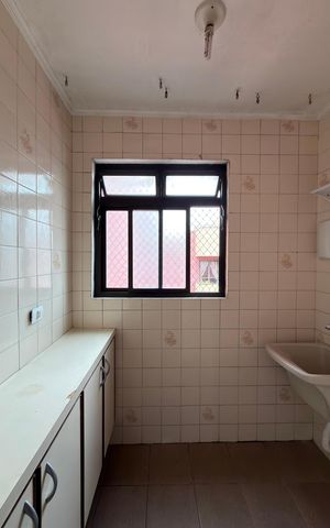 Apartamento para alugar com 70m², 2 quartos e 1 vagaÁrea de Serviço