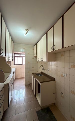 Apartamento para alugar com 70m², 2 quartos e 1 vagaCozinha 
