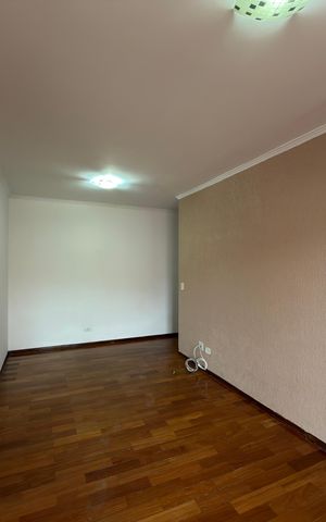Apartamento para alugar com 70m², 2 quartos e 1 vagaSala 