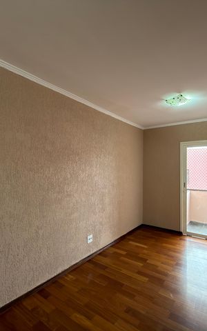 Apartamento para alugar com 70m², 2 quartos e 1 vagaSala 