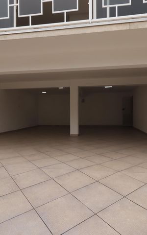Casa à venda com 300m², 3 quartos e 6 vagasGaragem