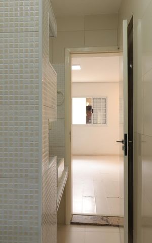 Casa à venda com 300m², 3 quartos e 6 vagasBanheiro da Suíte
