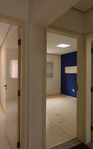 Casa à venda com 300m², 3 quartos e 6 vagasCorredor