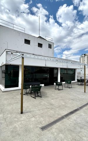 Apartamento à venda com 43m², 1 quarto e 1 vaga Apartamento à venda com 43m², 1 quarto e 1 vagaRooftop