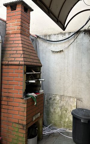 Casa à venda com 50m², 2 quartos e 1 vaga Casa à venda com 50m², 2 quartos e 1 vagaChurrasqueira