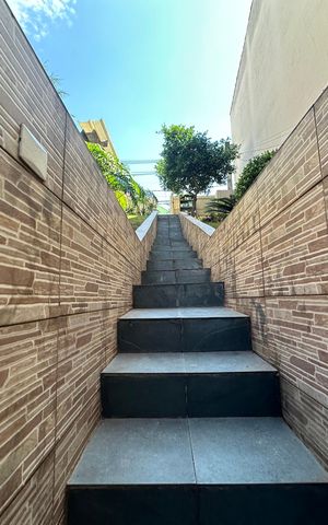 Casa à venda com 50m², 2 quartos e 1 vaga Casa à venda com 50m², 2 quartos e 1 vagaQuintal