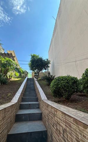 Casa à venda com 50m², 2 quartos e 1 vaga Casa à venda com 50m², 2 quartos e 1 vagaQuintal