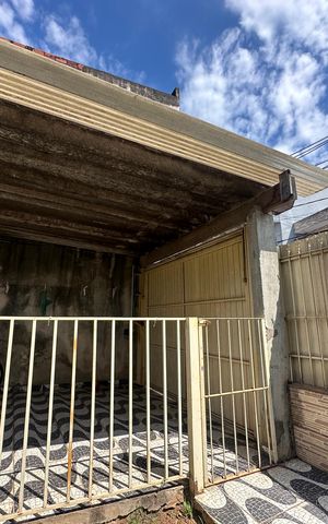 Casa à venda com 50m², 2 quartos e 1 vaga Casa à venda com 50m², 2 quartos e 1 vagaGaragem