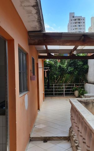 Casa para alugar com 110m², 3 quartos e 2 vagas Casa para alugar com 110m², 3 quartos e 2 vagasVaranda
