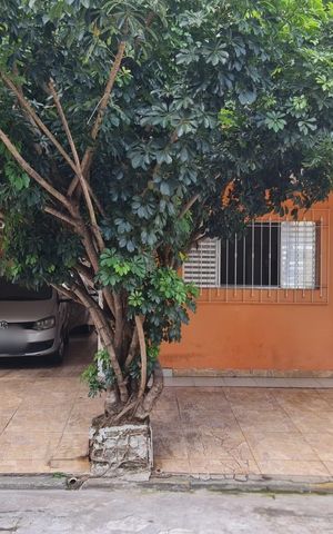 Casa para alugar com 110m², 3 quartos e 2 vagas Casa para alugar com 110m², 3 quartos e 2 vagasFachada