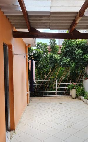 Casa para alugar com 110m², 3 quartos e 2 vagas