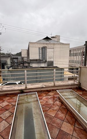 Casa à venda com 277m², 4 quartos e 4 vagas Casa à venda com 277m², 4 quartos e 4 vagasVaranda Suíte 1