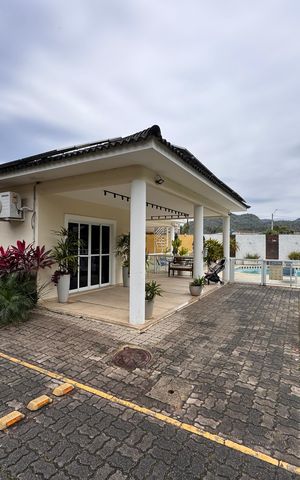Casa de condomínio para alugar com 175m², 4 quartos e 2 vagas Casa de condomínio para alugar com 175m², 4 quartos e 2 vagasÁrea comum