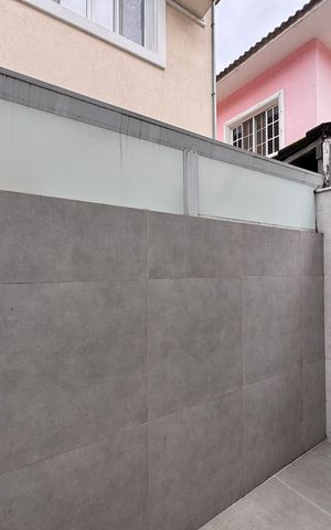 Casa de condomínio para alugar com 175m², 4 quartos e 2 vagas Casa de condomínio para alugar com 175m², 4 quartos e 2 vagasÁrea de Serviço