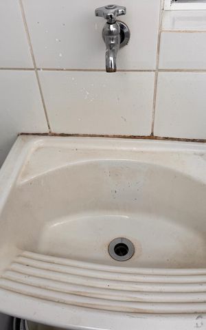 Casa de condomínio para alugar com 175m², 4 quartos e 2 vagas Casa de condomínio para alugar com 175m², 4 quartos e 2 vagasÁrea de Serviço