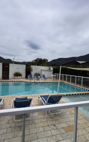 Casa de condomínio para alugar com 175m², 4 quartos e 2 vagas Casa de condomínio para alugar com 175m², 4 quartos e 2 vagasÁrea comum