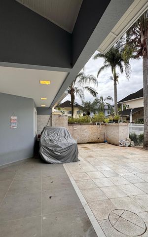 Casa de condomínio para alugar com 175m², 4 quartos e 2 vagas Casa de condomínio para alugar com 175m², 4 quartos e 2 vagasÁrea externa