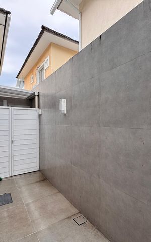 Casa de condomínio para alugar com 175m², 4 quartos e 2 vagas Casa de condomínio para alugar com 175m², 4 quartos e 2 vagasÁrea de Serviço