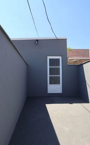 Casa para alugar com 80m², 2 quartos e 1 vaga Casa para alugar com 80m², 2 quartos e 1 vagaFachada da casa
