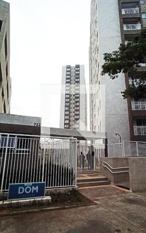 Apartamento para alugar com 37m², 2 quartos e 1 vaga Apartamento para alugar com 37m², 2 quartos e 1 vagaFachada e portaria