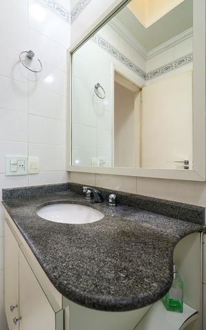 Apartamento para alugar com 140m², 3 quartos e 3 vagas Apartamento para alugar com 140m², 3 quartos e 3 vagasBanheiro Suíte