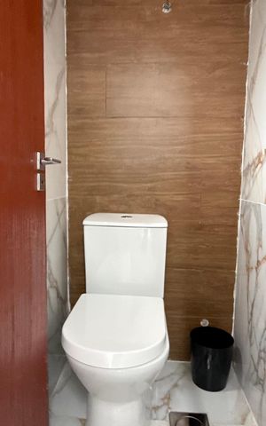 Apartamento para alugar com 145m², 3 quartos e 1 vaga Apartamento para alugar com 145m², 3 quartos e 1 vagaBanheiro de serviço