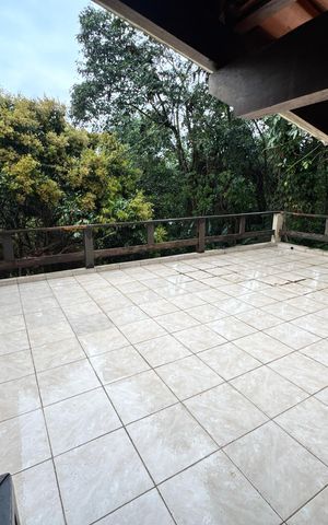 Casa de condomínio para alugar com 250m², 3 quartos e 8 vagasÁrea externa