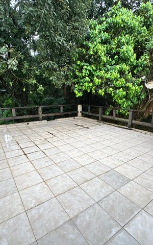 Casa de condomínio para alugar com 250m², 3 quartos e 8 vagasÁrea externa