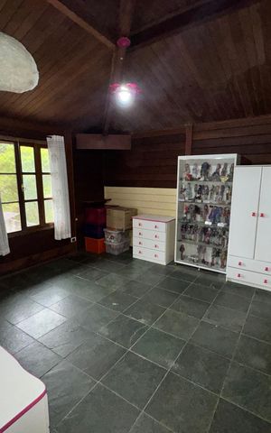 Casa de condomínio para alugar com 250m², 3 quartos e 8 vagasQuarto 3 - Armários
