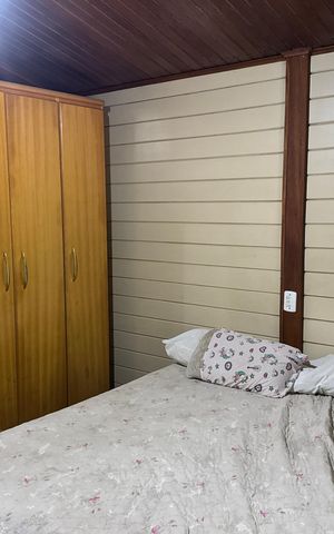 Casa de condomínio para alugar com 250m², 3 quartos e 8 vagasSuíte