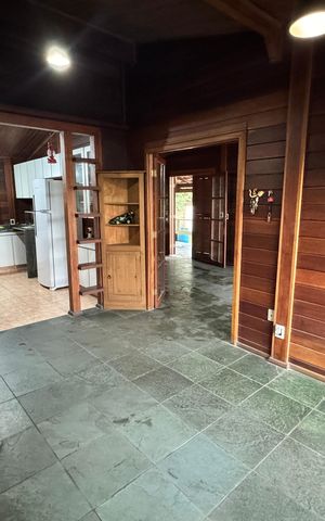 Casa de condomínio para alugar com 250m², 3 quartos e 8 vagasSala 2
