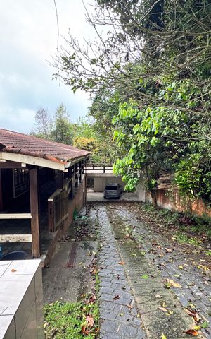Casa de condomínio para alugar com 250m², 3 quartos e 8 vagasÁrea externa