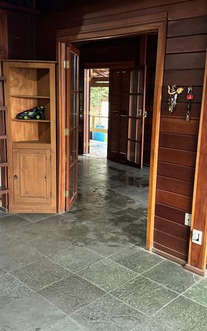 Casa de condomínio para alugar com 250m², 3 quartos e 8 vagasSala 2