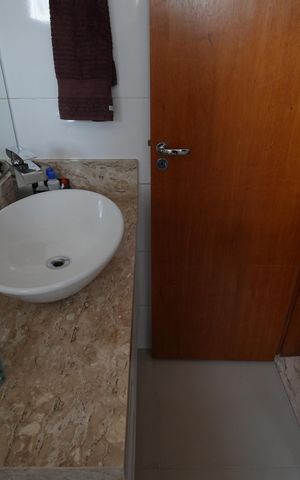 Apartamento à venda com 80m², 3 quartos e 2 vagasBanheiro da Suíte