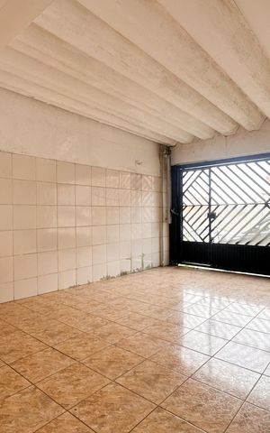 Casa para alugar com 153m², 3 quartos e 2 vagas Casa para alugar com 153m², 3 quartos e 2 vagasGaragem
