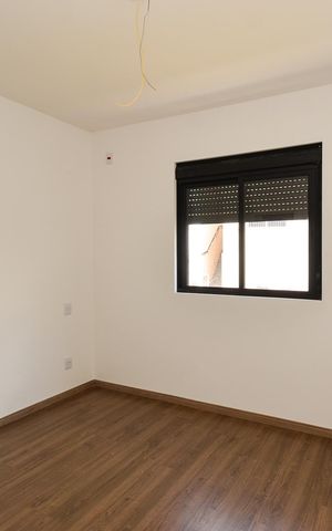 Apartamento à venda com 90m², 3 quartos e 2 vagas Apartamento à venda com 90m², 3 quartos e 2 vagasSuite