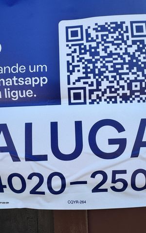 Casa de condomínio para alugar com 300m², 4 quartos e 2 vagas Casa de condomínio para alugar com 300m², 4 quartos e 2 vagasFachada