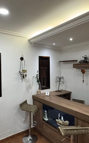 Casa de condomínio para alugar com 300m², 4 quartos e 2 vagas Casa de condomínio para alugar com 300m², 4 quartos e 2 vagasDetalhe Sala