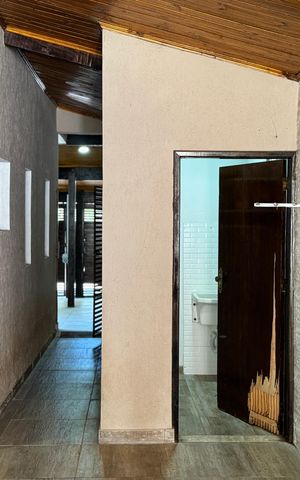 Casa de condomínio para alugar com 300m², 4 quartos e 2 vagas Casa de condomínio para alugar com 300m², 4 quartos e 2 vagasCorredor