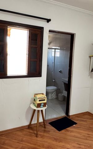 Casa de condomínio para alugar com 300m², 4 quartos e 2 vagas Casa de condomínio para alugar com 300m², 4 quartos e 2 vagasSuíte 3