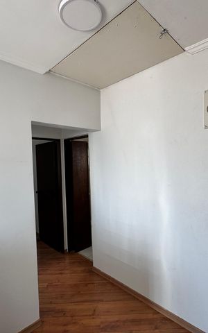 Casa de condomínio para alugar com 300m², 4 quartos e 2 vagas Casa de condomínio para alugar com 300m², 4 quartos e 2 vagasCorredor