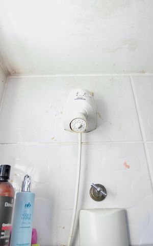 Apartamento à venda com 45m², 2 quartos e 1 vaga Apartamento à venda com 45m², 2 quartos e 1 vagaBanheiro Social