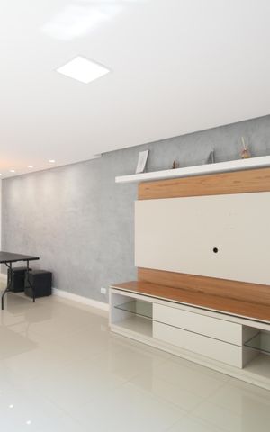 Casa para alugar com 216m², 3 quartos e 2 vagasSala
