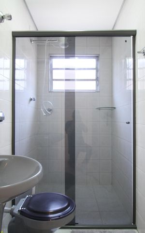 Casa para alugar com 216m², 3 quartos e 2 vagasBanheiro