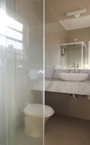 Casa para alugar com 500m², 4 quartos e 2 vagasBanheiro 3