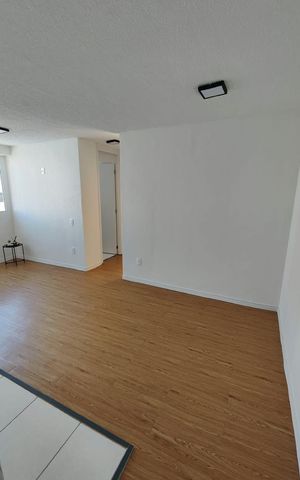 Apartamento à venda com 43m², 2 quartos e 1 vaga Apartamento à venda com 43m², 2 quartos e 1 vagaSala