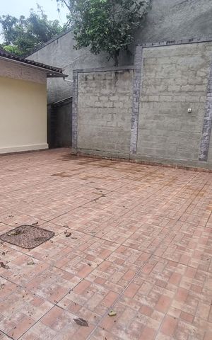 Casa de condomínio à venda com 1251m², 6 quartos e 5 vagas Casa de condomínio à venda com 1251m², 6 quartos e 5 vagasÁrea externa